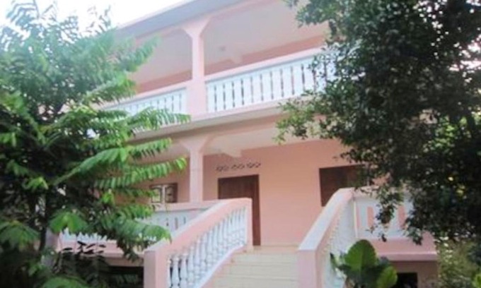 Bandrele Apartment | Spacious apartment with sea view in Bandrele, 170 m².