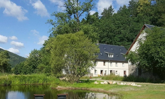 Janowice Wielkie Villa | Spacious authentic Polish farmhouse in a beautiful landscape