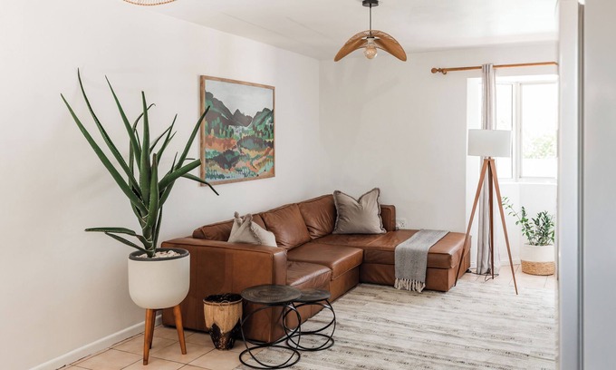 Stellenbosch Apartment | Spacious Central Apartment