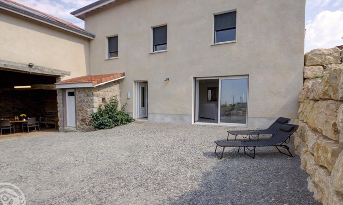 Panissieres Cottage | Spacious country cottage with fiber internet and terrace