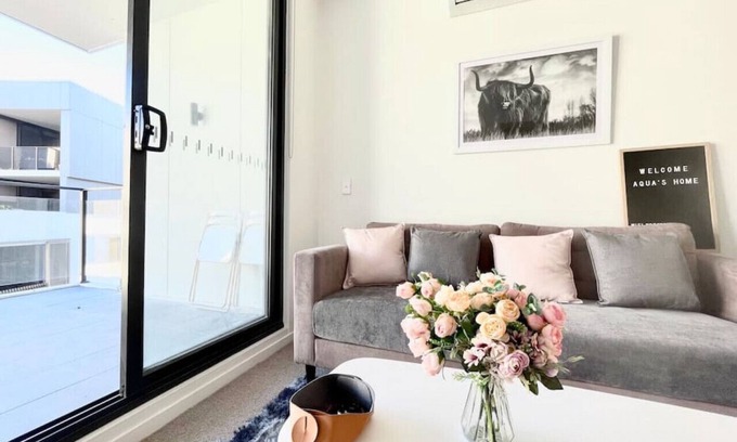 Wentworth Point Apartment | Spacious cozy2BR@close to OlympicPark free carpark