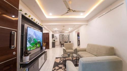 Nanakram Guda House | Spacious Gated 3BHK in IT corridor