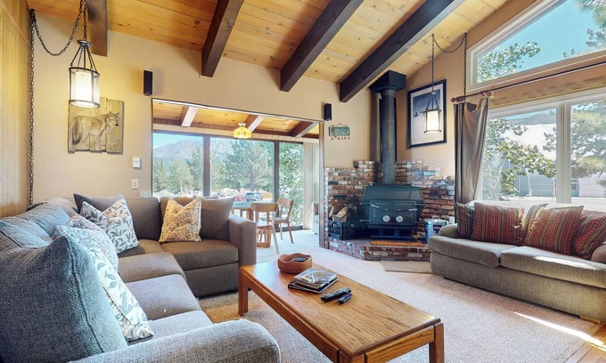 Mammoth Lakes Condo | Spacious Home in Town, Natural Light. Near Trails & Creek Park. Pool On-site