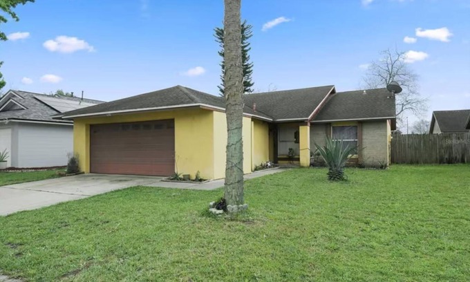 Indian Wells Villa | Spacious Home Near Disney & Universal – Great Location & Amenities