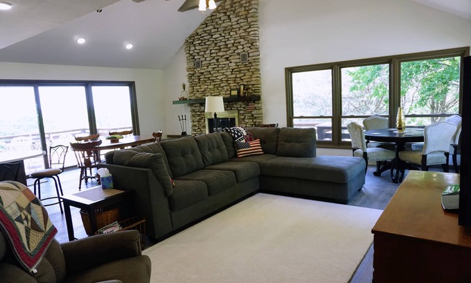 Dunlap House | Spacious house, beautiful views, peaceful setting