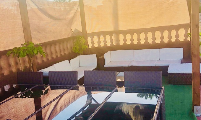 Aguadulce House | SPACIOUS HOUSE + TERRACE steps away - BEACH VillaAfrica, WIFI, AIR CONDITIONING. FANS