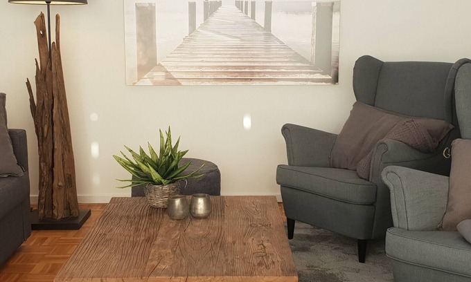 Kosel Apartment | Spacious & idyllic vacation apartment with garden between the Baltic Sea and Schlei