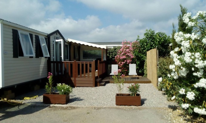Vic-la-Gardiole House | SPACIOUS MOBILHOME 3 ROOMS CLIMATISE