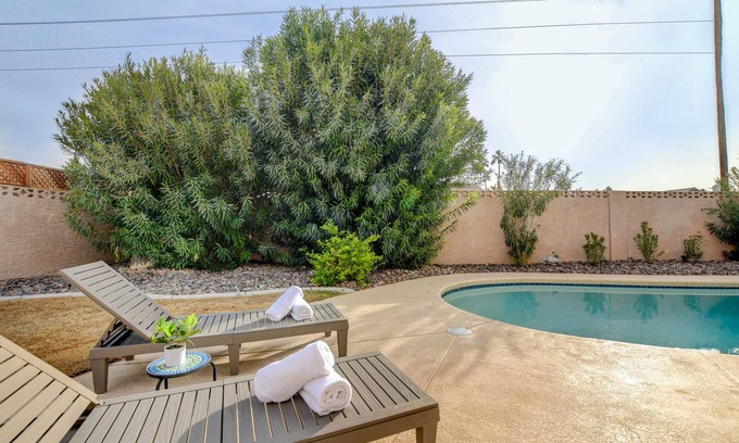 Paradise Villa | Spacious Modern Mini Estate w/Pool + Spa- New!