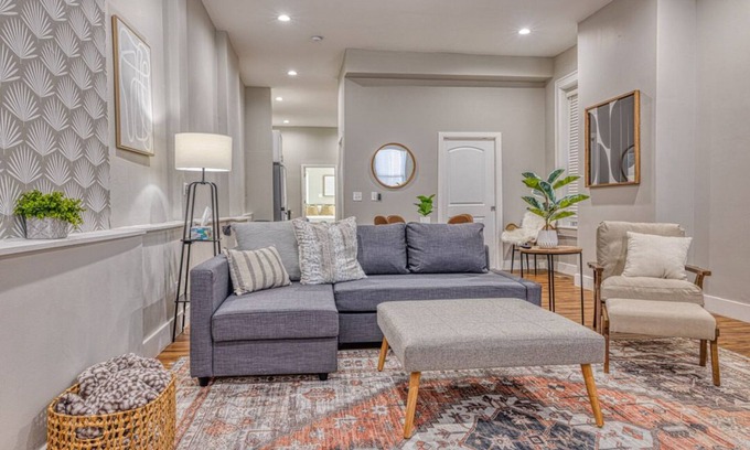 Benton Park House | Spacious, NEW 1 BD 1 BA Apt