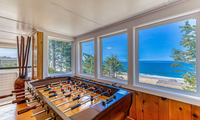 Oceanside House | Spacious ocean view home with wood fireplace, grill, & deck - dog-friendly