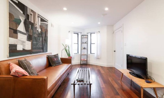 Bedford-Stuyvesant Apartment | Spacious one bedroom apartment in Brooklyn
