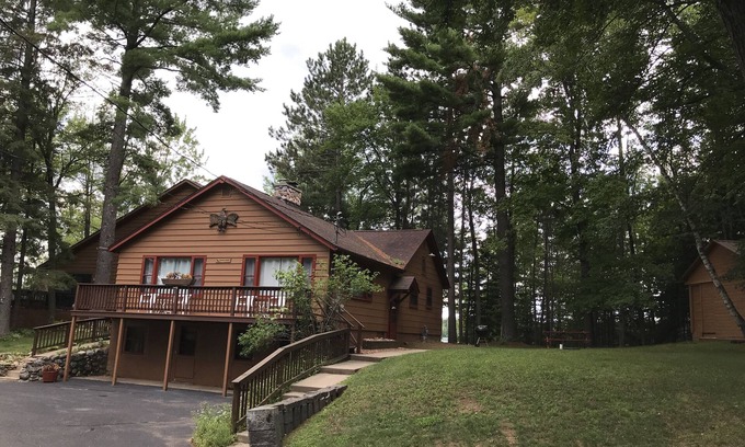 Eagle River Cottage | Spacious Otter Lake Cabin on the Eagle River Chain of 28 lakes.