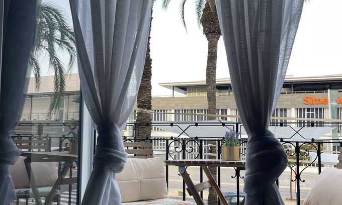 El Grao de Castellon Apartment | Spacious Private Apartment BuenaVista with Rooftop in Grao - Centrally Located