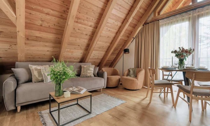 Zakopane Apartment | Spacious, picturesque 1-bedroom Apartment
