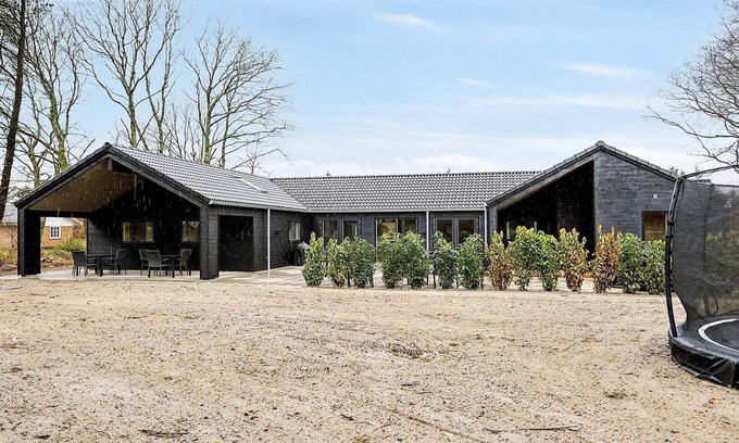 Henne House | Spacious Retreat for 20 - By Traum Ferienwohnungen