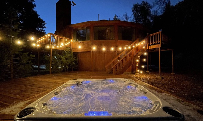 Pine Cove House | Spacious Secluded Cabin on 9 acres Hot Tub Outdoor Dining Private Trails