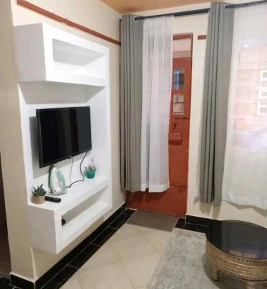 Kidono Apartment | Spacious studio near highway