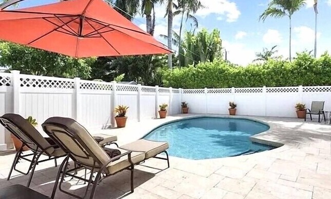 Poinsettia Heights House | Spacious Villa w/pool 1 mile from beach!