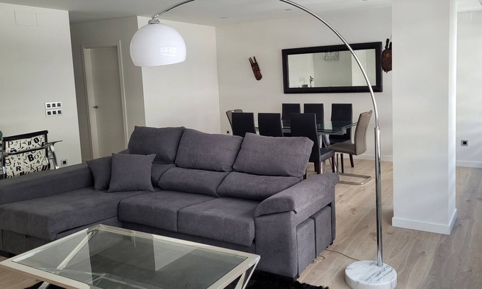 Cangas Condo | Spectacular and central apartment