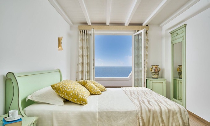 Elia Villa | Spectacular Mykonos Suite | Villa Luxor | 5 Bedrooms | Private Pool and Outdoor.