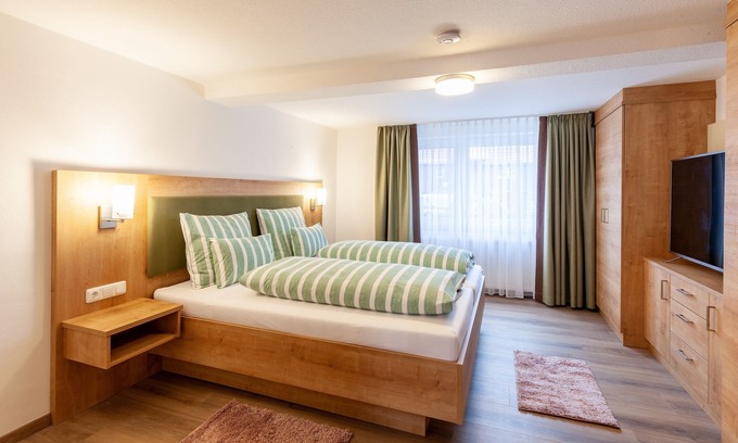 Waechtersbach Apartment | Spessart, 70sqm, garden sharing, 2 bedrooms, max. 6 persons