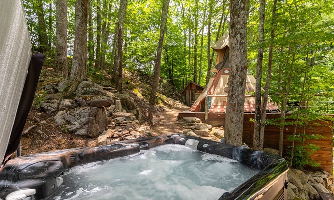 Banner Elk Ski Chalet | Spirit Bear Tee-Pee Glamping Hotspot in Eagles Nest with hot tub!