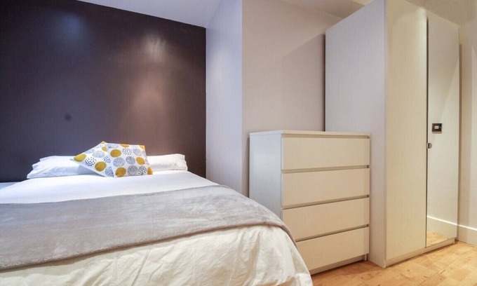 Euston Apartment | Splendid apartment within walking distance from Russel Square
