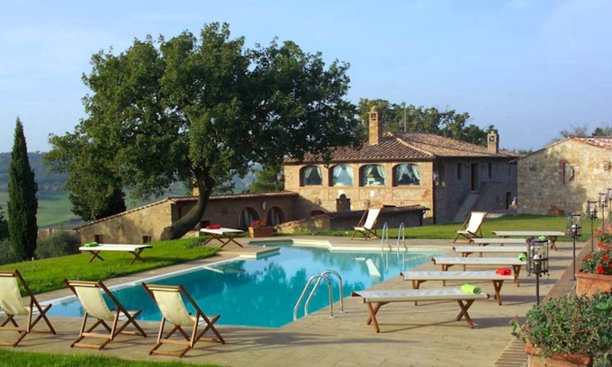 Pienza Villa | Splendid farmhouse in the heart of the Val d'Orcia