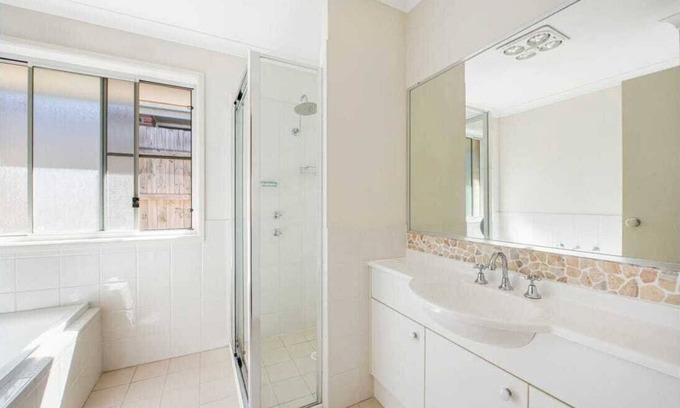 Forresters Beach House | Spoon Bay Stays