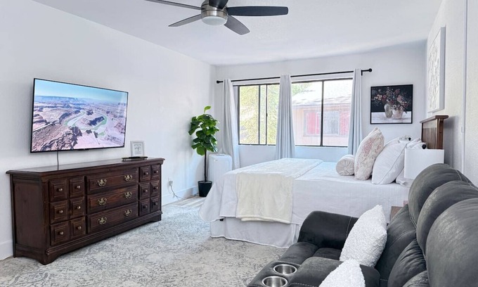 Pinetop Cabin | Sports Village/1 BR 1 BA /Studio/Kitchenette