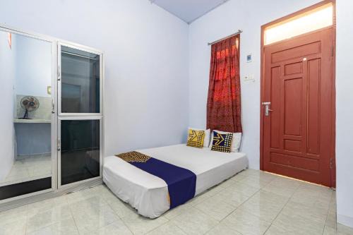 Kediri Hotel | SPOT ON 93966 Dhiya Guest House Syariah