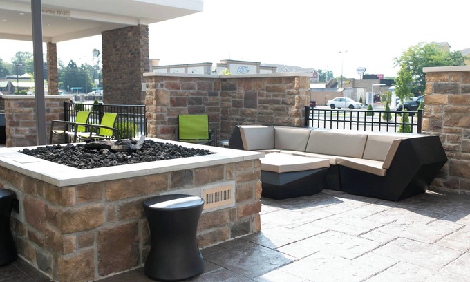 South Bend Hotel | SpringHill Suites by Marriott South Bend Notre Dame Area