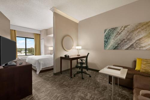 Sterling Hotel | SpringHill Suites Dulles Airport