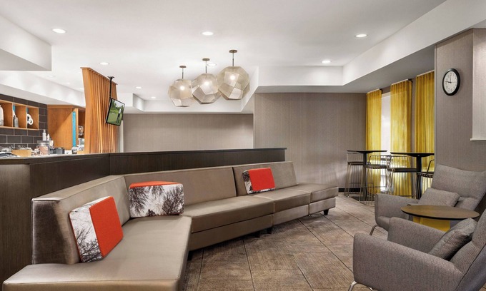 Chandler Hotel | SpringHill Suites Phoenix Chandler/Fashion Center