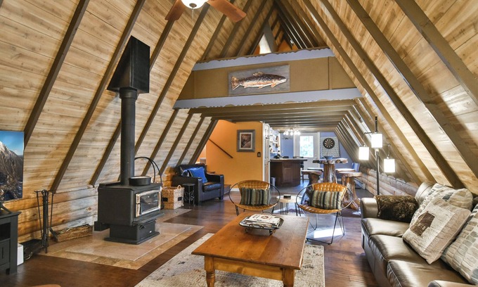 Breckenridge House | Spruce Creek Lodge: Classic A-Frame Mountain Retreat
