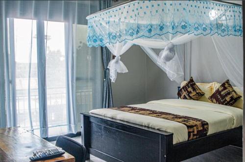 Gulu Apartment | Sqore Lounge