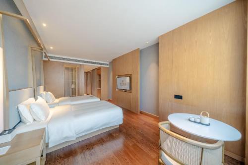 Yunyan District Hotel | SSAW Hotel Guiyang Beijing Road Guiyi Subway Station