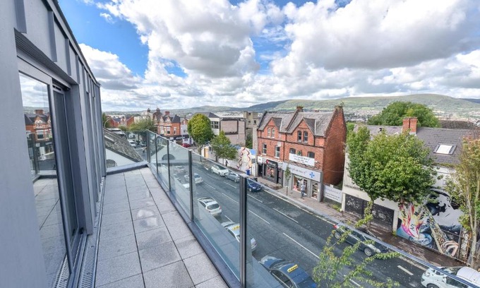 Queens Quarter Apartment | St Thomas Hall Luxury Penthouse