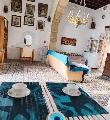 Kallithea House | Stam Luxury Traditional House