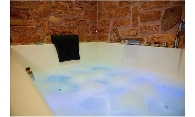 Masseria Vecchia Hotel | Standard hotel room in Naples 25