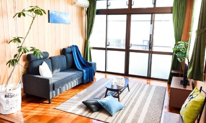 Chatan Apartment | Standard Twin 301 American VillageBeach 5mi walk/Nakagami-gun Okinawa