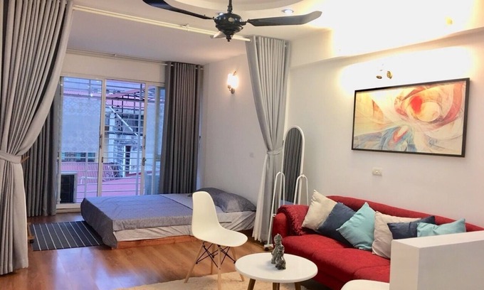 Trang Tien Apartment | Standing in the center of Hanoi, our studio giving you an experience of being Ne