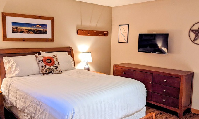 Chelan Condo | Starboard Cabana - Unit 2