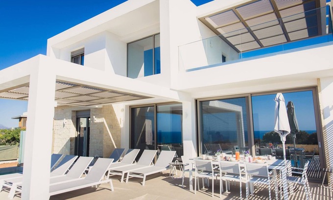 Adelianos Kampos Villa | Starlight Villa Tropea - 4bd, 4ba, 4min To Beach