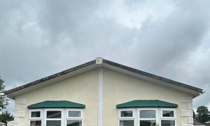 Newton Stewart Ski Chalet | Statley Lodge - Creebridge