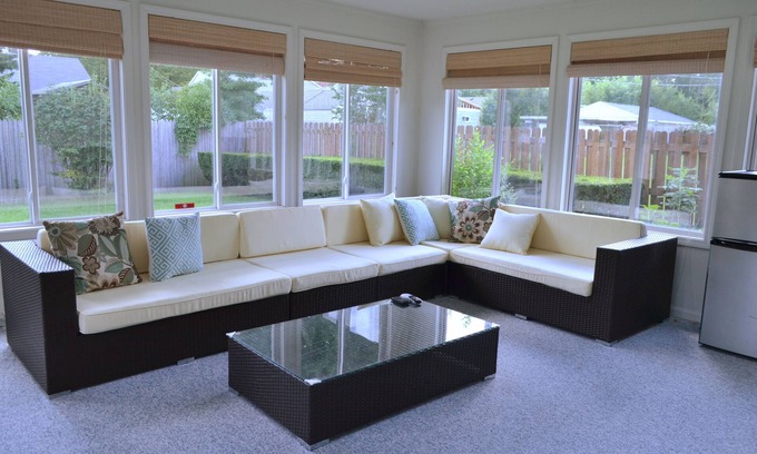 Northeast South Bend House | Stay Comfortable And Stay Close To Campus - Spacious 4 BR & 2 Bath