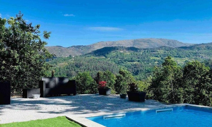 Cerva House | Stay in a Natural Paradise near Alvão