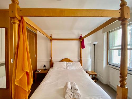 Holborn and Covent Garden Apartment | Stay in Bloomsbury