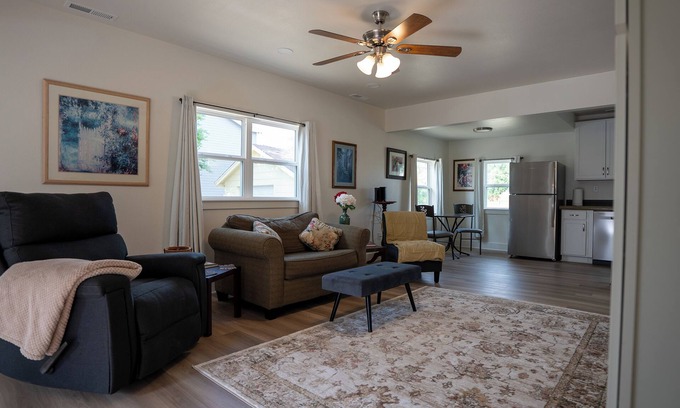 Casper House | Stay warm! Refreshed 2BR home with cozy bedding, modern kitchen, and stylish bath. Quick access to downtown, Casper Mountain skiing, and WYO Sports Ranch.